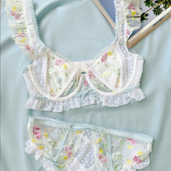 🍋 2PC Panty & Bra. For Love and Lemons Midsummer Floral Set. - Picture 3 of 10